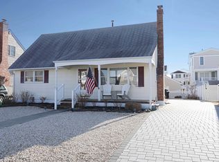 112 W Indiana Ave, Long Beach Twp, NJ 08008