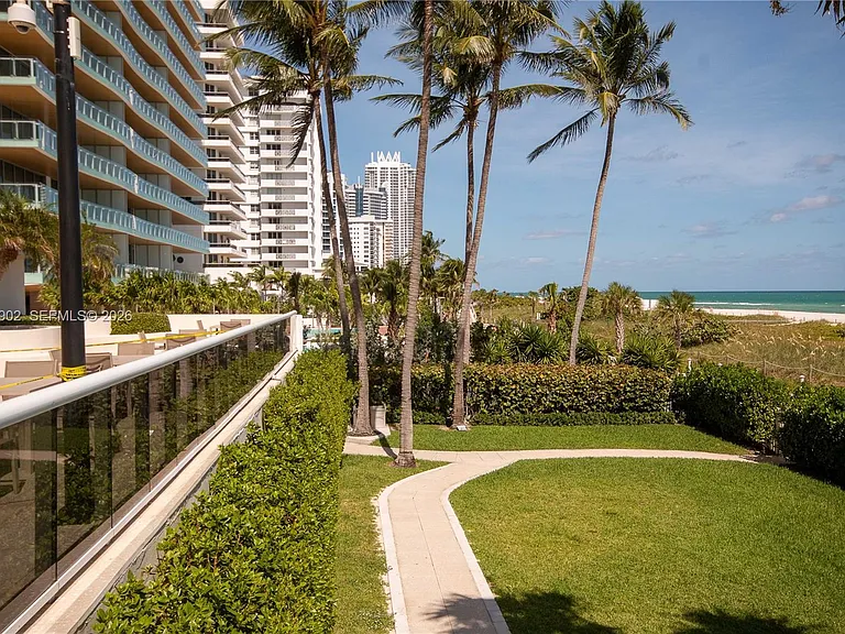 5757 Collins Ave #703 — Photo 41