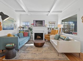 407 W Magnolia Ave, Oxnard, CA 93030