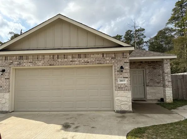 2017 Cedar Branch Dr, Conroe, TX 77306