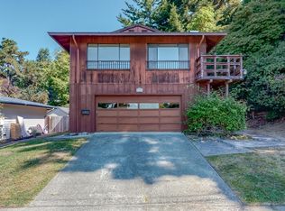 1680 Chester Ave, Arcata, CA 95521