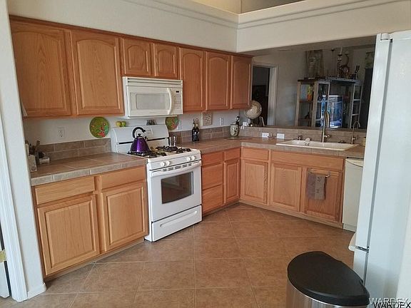 3rd image of 2660 Bella Casa Ln