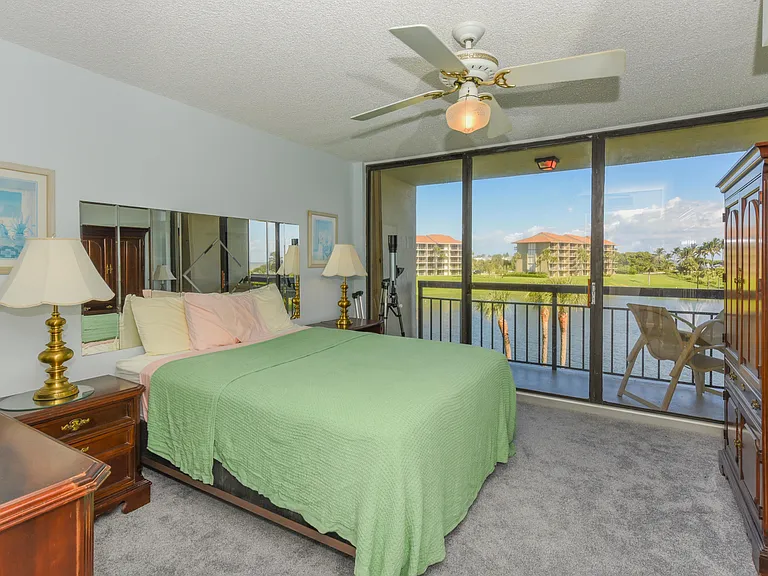 601 S Seas Dr #303 — Photo 12