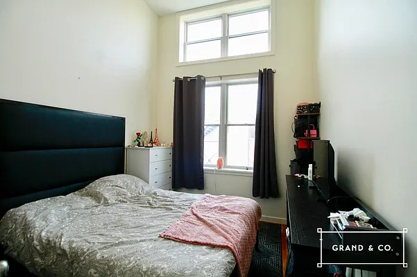 Rented by Grand & Co. | media 7