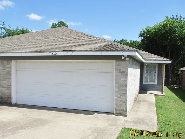 8164 Marydean Ave — Photo 1