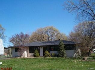 11902 Larimore Rd, Saint Louis, MO 63138