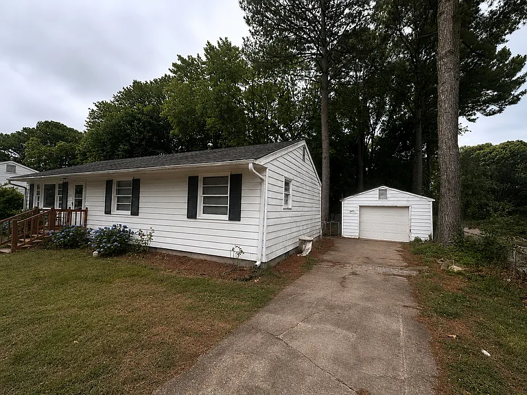 3421 W Weaver Rd — Photo 4