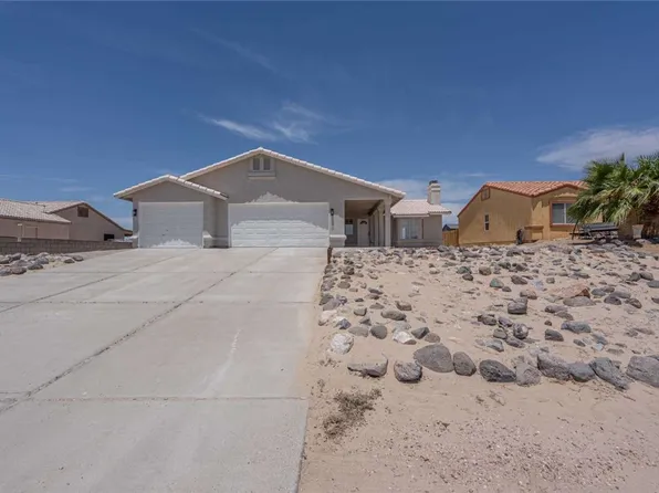 1925 E La Entrada Pl, Fort Mohave, AZ 86426