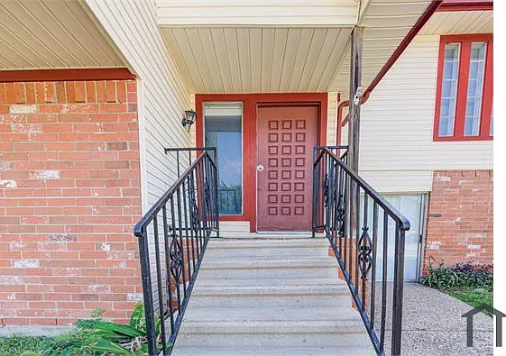 15902 Timber Valley Dr — Photo 3