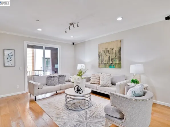 1369 Coyote Creek Way, Milpitas, CA 95035