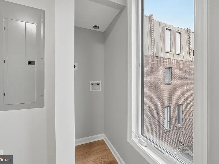 3248 Jones Ct NW — Photo 24