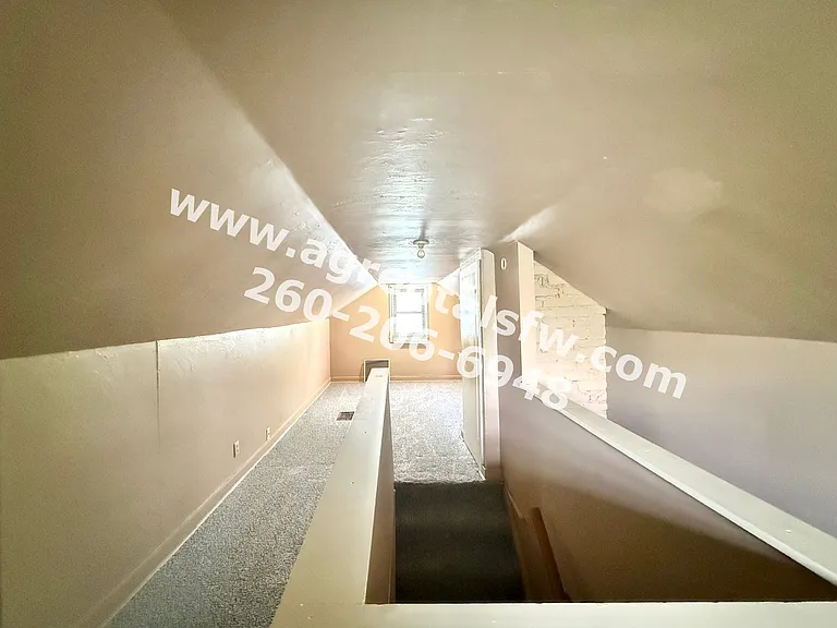 4018 S Clinton St — Photo 14