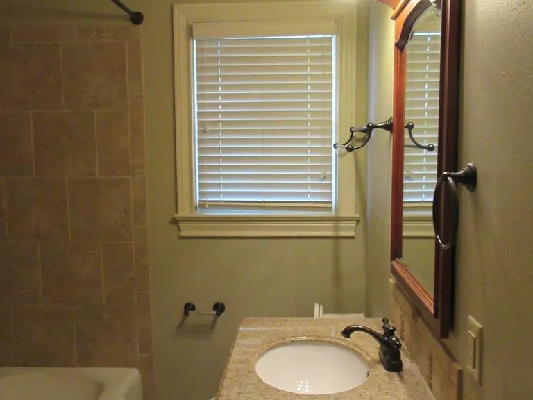 4527 Steere Dr — Photo 6