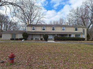 29585 Woodhaven Ln #1, Southfield, MI 48076