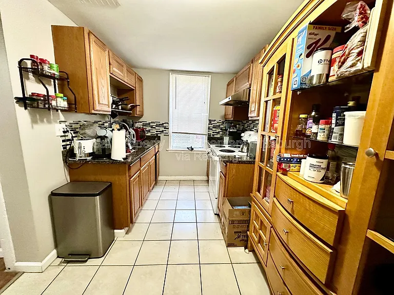 335 Lawn St — Photo 5