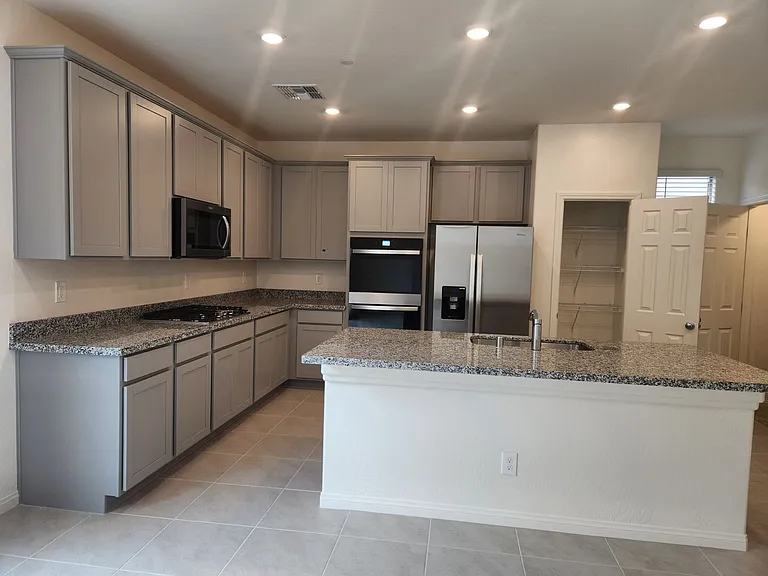 1553 Crowned Eagle St — Photo 16