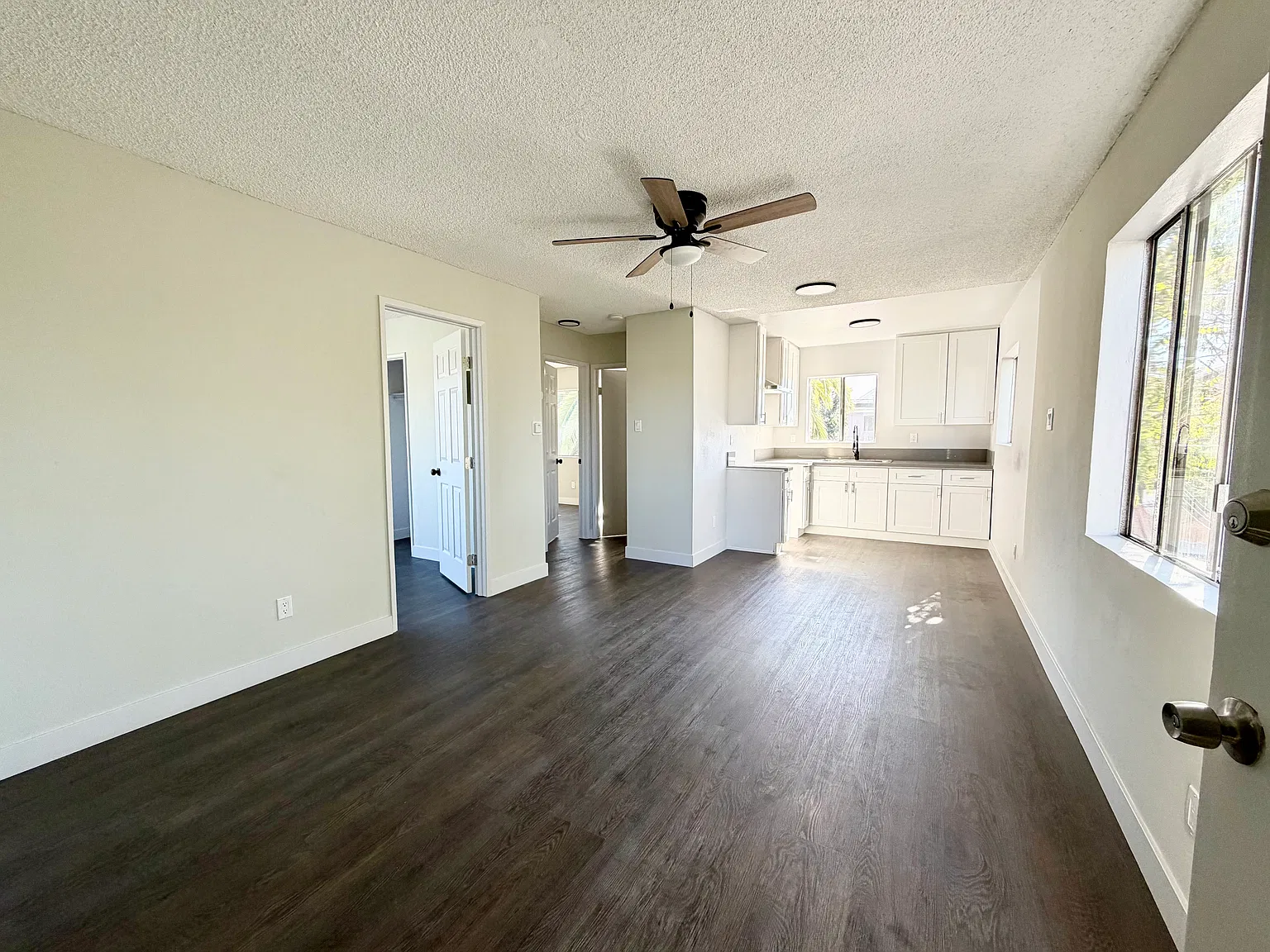 2 bed, 665 sqft, $2,450 — Photo 3