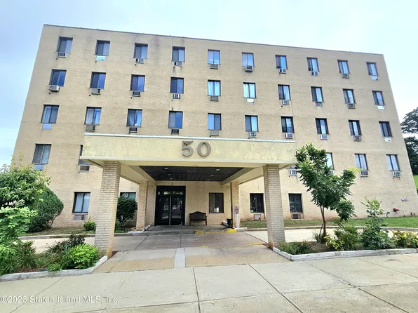 50 Belair Rd APT 5E, Staten Island, NY 10305