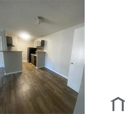 1336 E 60th St S #6H — Photo 11