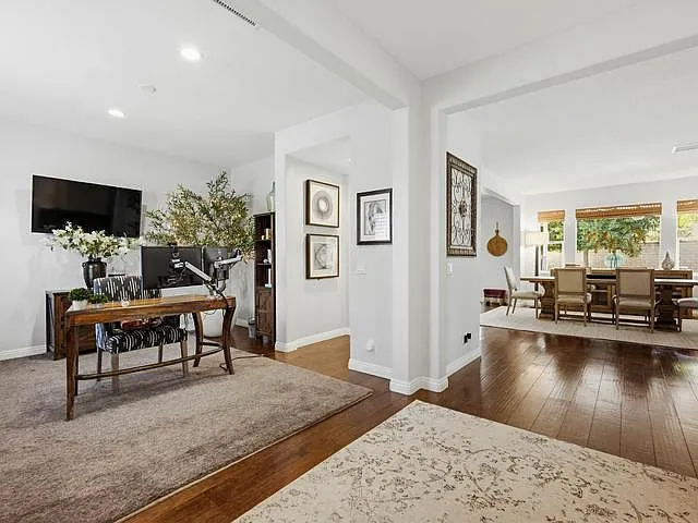 3238 Elysia St — Photo 9