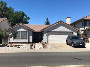 8913 Springhurst Dr, Elk Grove, CA 95624