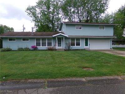 1525 Arrowhead Dr, Coshocton, OH, 43812