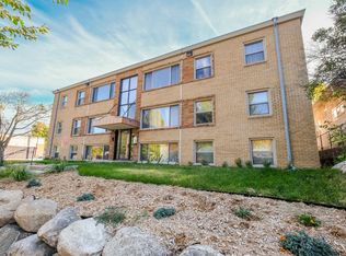 Snelling Place, Saint Paul, MN 55105