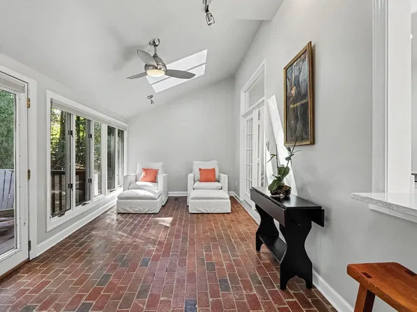 308 Baneberry Close, Pittsboro, NC 27312