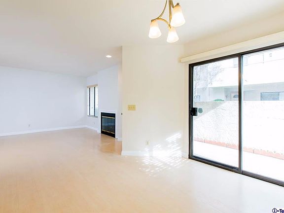 4th image of 314 Park Shadow Ct
