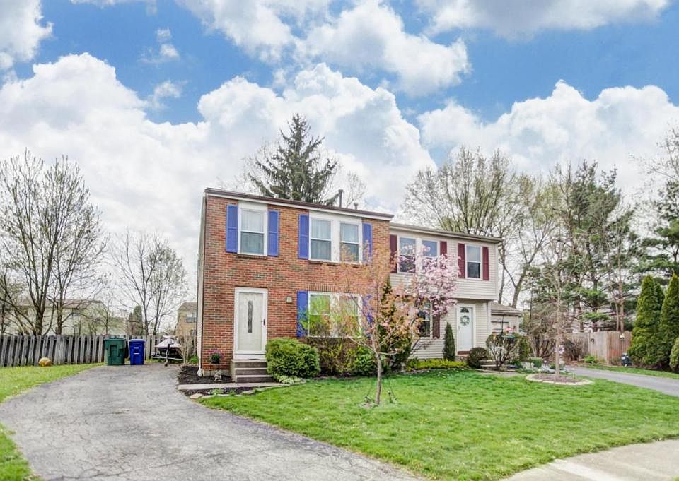 1st image of 8830 Creve Coeur Ln
