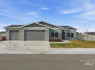 305 Tiffany Rose Way, Wilder, ID 83676