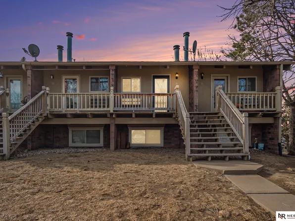 8941 Miami St APT 18, Omaha, NE 68134