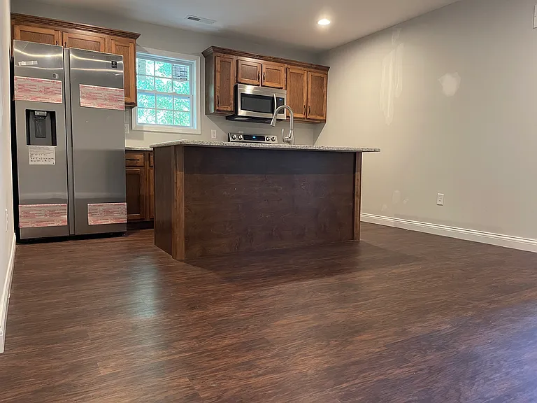 309 Topmiller Ave #A — Photo 6