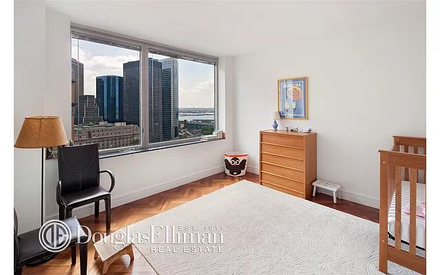 Rented by Douglas Elliman | media 42