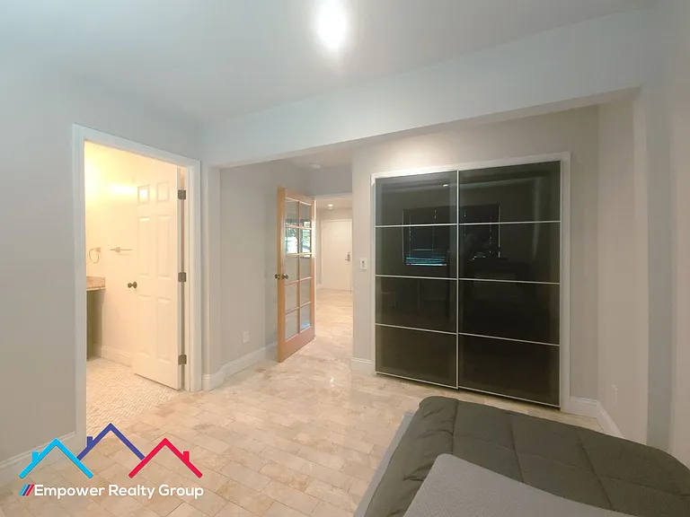 1444 Walnut St. — Photo 8