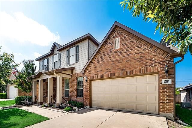 1st image of 601 Cranbrook Dr