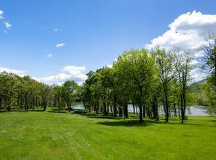 1182 Riverbank Rdg, Chattanooga, TN 37415