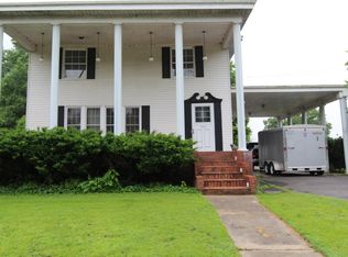 203 Court St, Smithland, KY 42081