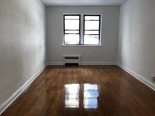 Rented by Lalezarian Properties | media 8