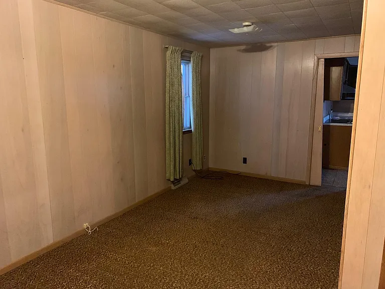 1st Fl bed room