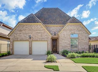 5326 Metzger Ct, Sugar Land, TX 77479