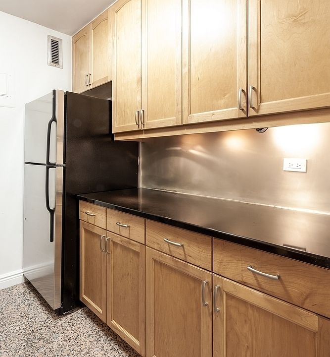 1st image of 201 E 87th St APT 25H