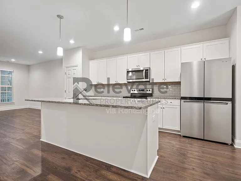 6851 Dunton Rd — Photo 11