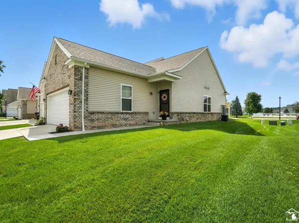 4169 Plum Village Ct, Monroe, MI 48161