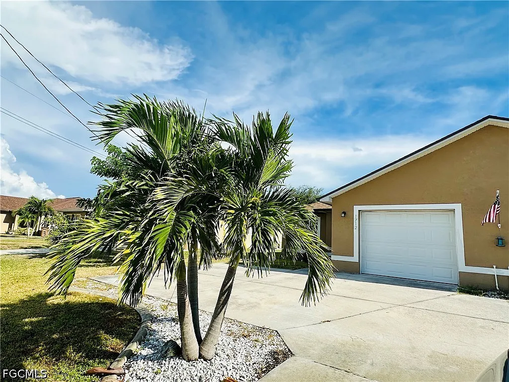 3 bed, 2.0 bath, 1200 sqft, $1,530 — Photo 4