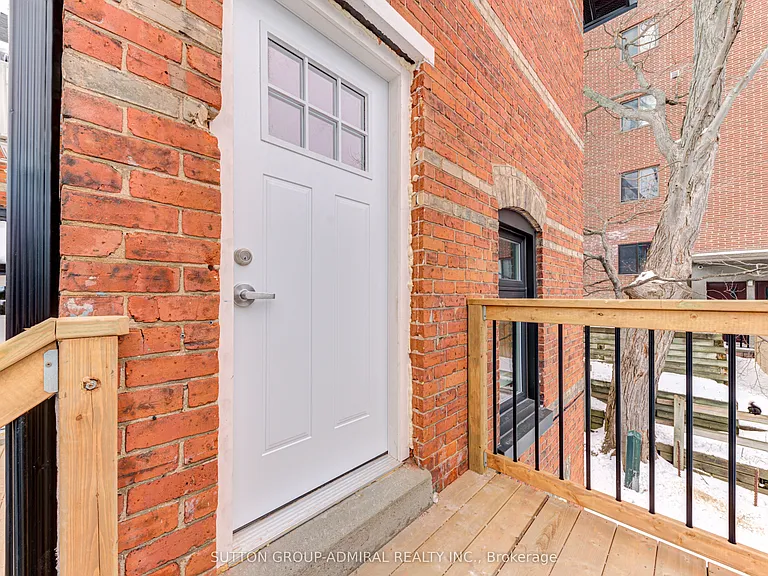 167 Collier St #4U — Photo 5