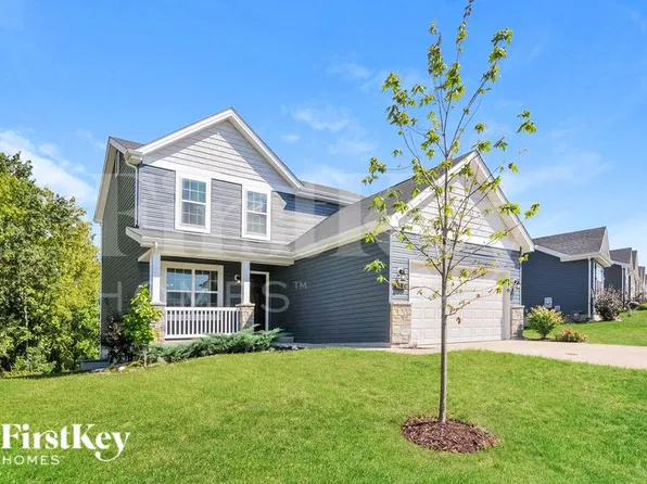 1684 Woods Mill Dr, Wentzville, MO 63385