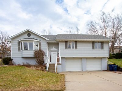 1442 W 4th St, Pella, IA, 50219