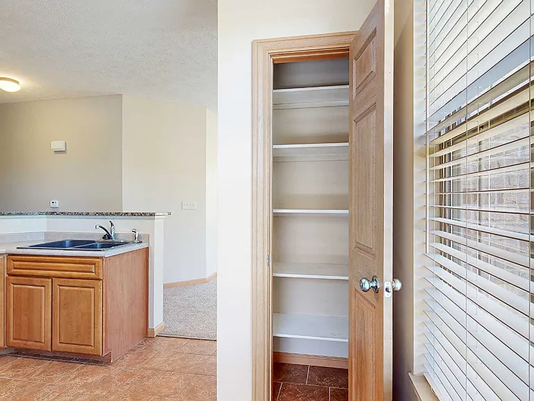 We offer plenty of storage in our kitchens. Our 3-bed Raven even has a pantry!