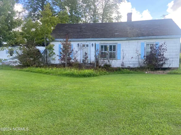 2126 Caratoke Highway, Moyock, NC 27958